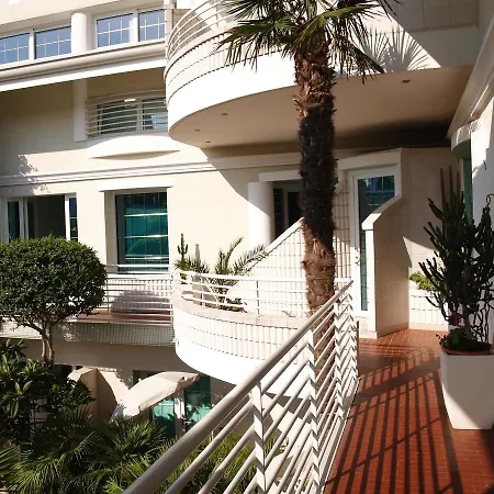 Residenza Zaccolo 利尼亚诺萨比亚多罗